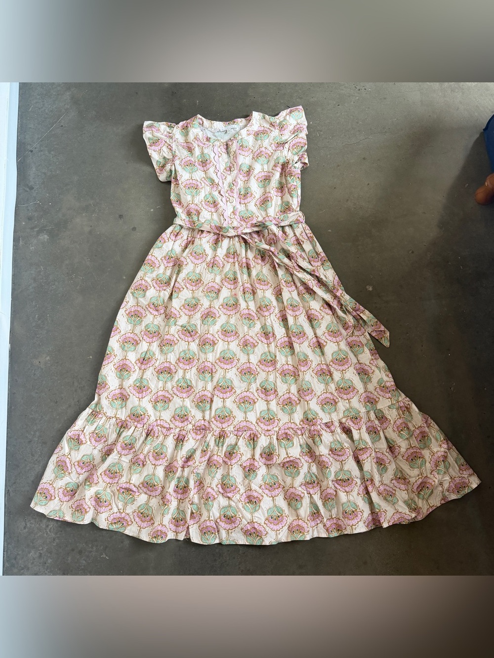 Like New Karlie Pink & Mint Floral Ruffle Tier Dress Large coastal summer